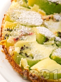 Сладка пица с киви и сметана - снимка на рецептата